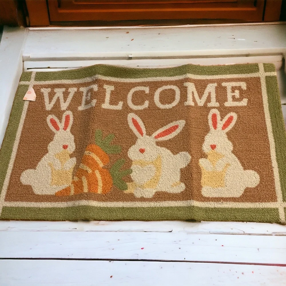 Loloi Easter Large Entrance Mat - Welcome Bunnies Design - 27
